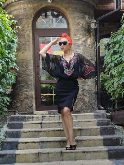 Частная массажистка Лора 