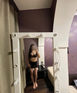 Частная массажистка Адель 