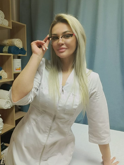 Частная массажистка Вика, 29 лет, Москва - фото 1