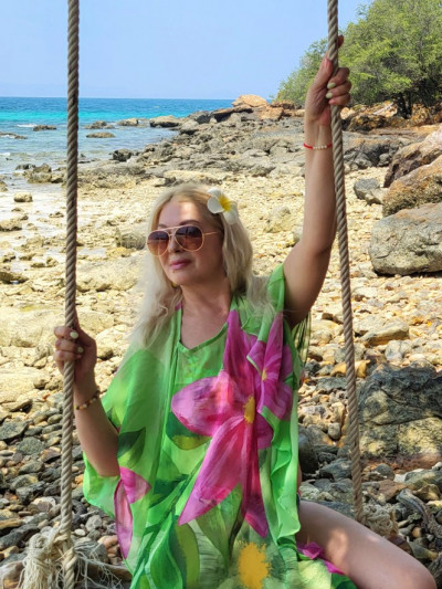 Частная массажистка Лара 