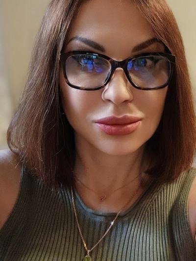 Частная массажистка Лола 