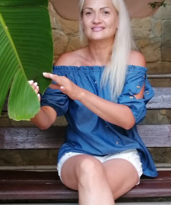 Частная массажистка Василиса 