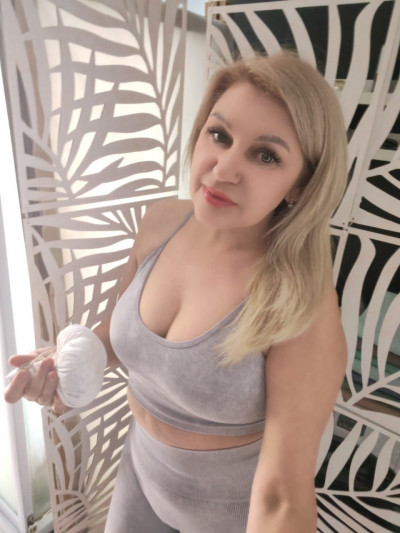 Частная массажистка Елена 